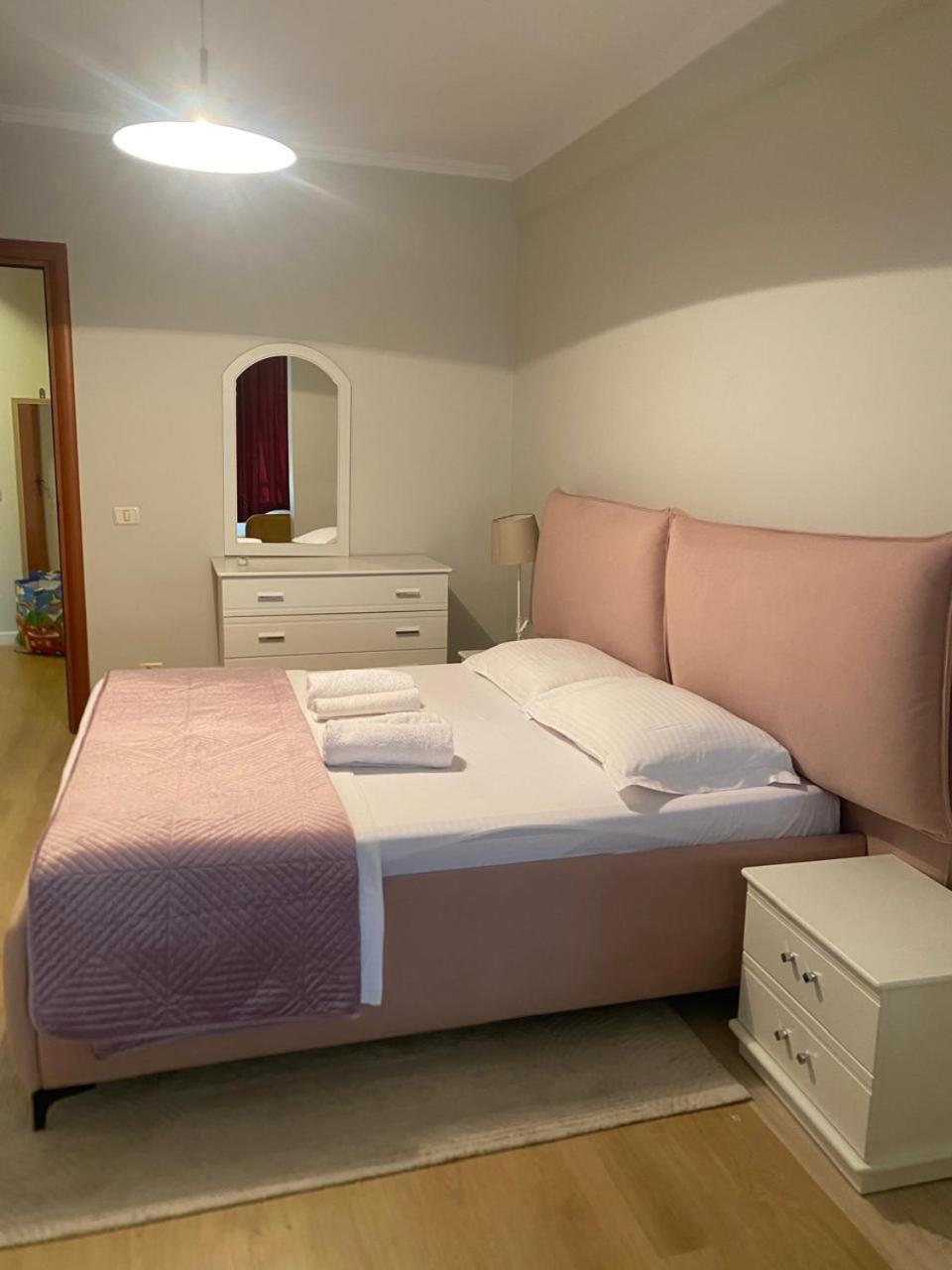 Mina Apartment Tirana Exterior photo